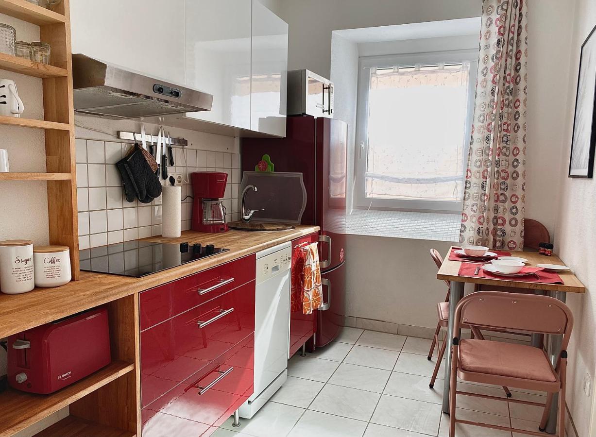 Stay In Aux, Feel At Home ! 2 Room Apartment Central Incl All You Need For 4 Person, 24H Check In, Pkw Parking Only Augsburg Buitenkant foto