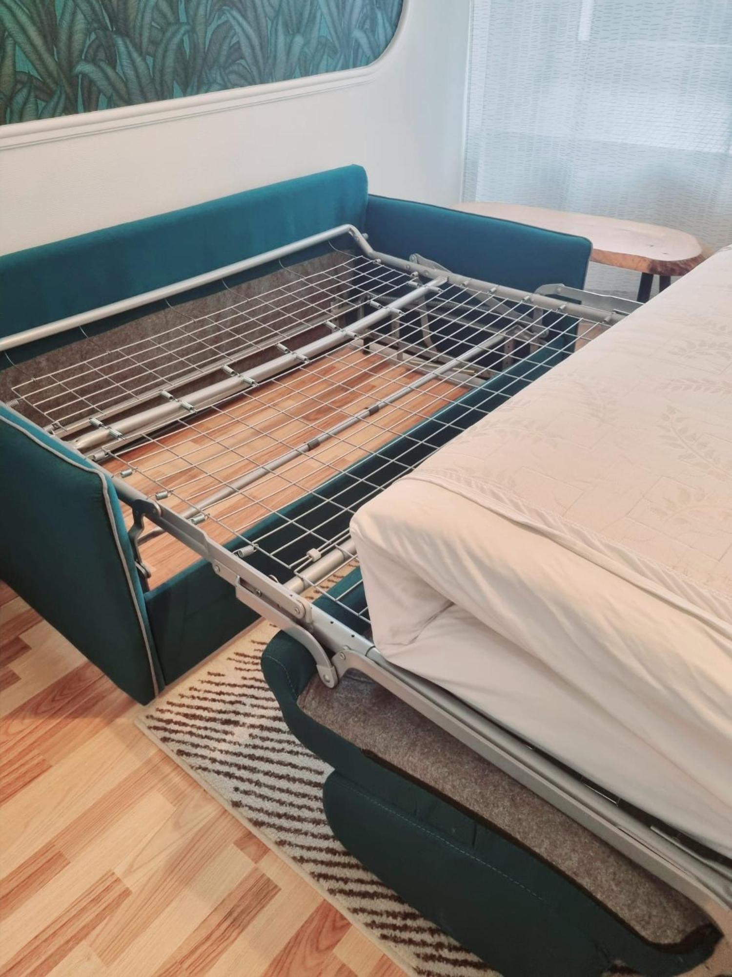 Stay In Aux, Feel At Home ! 2 Room Apartment Central Incl All You Need For 4 Person, 24H Check In, Pkw Parking Only Augsburg Buitenkant foto